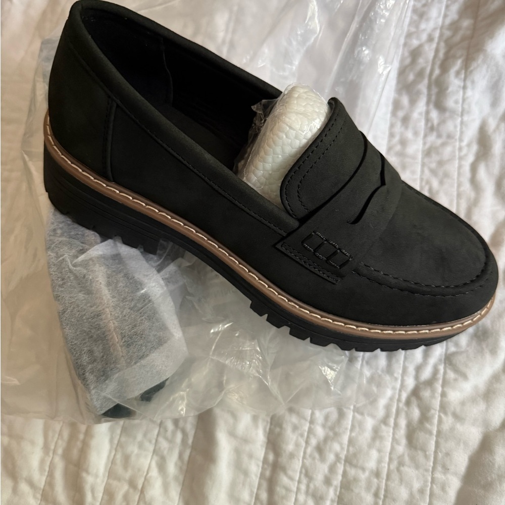 SHEIN Black Loafers with Tan Trim